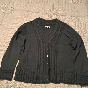 Very nice dark green sweater